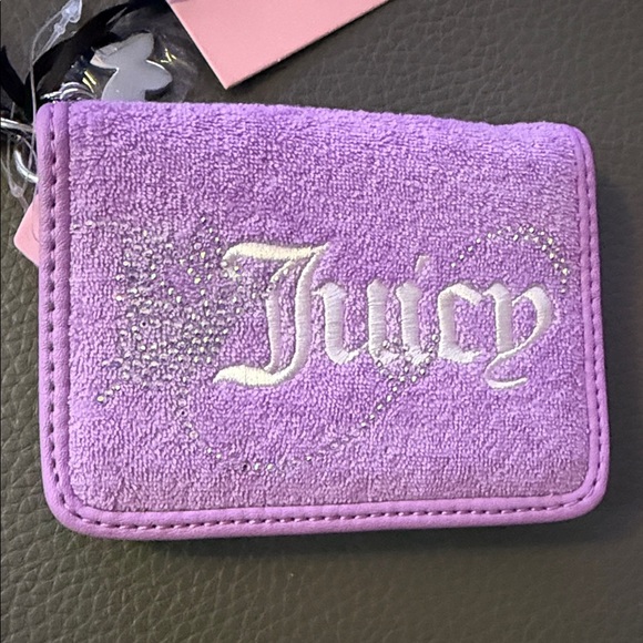 Juicy Couture Pink Key Holder - Picture 3 of 6